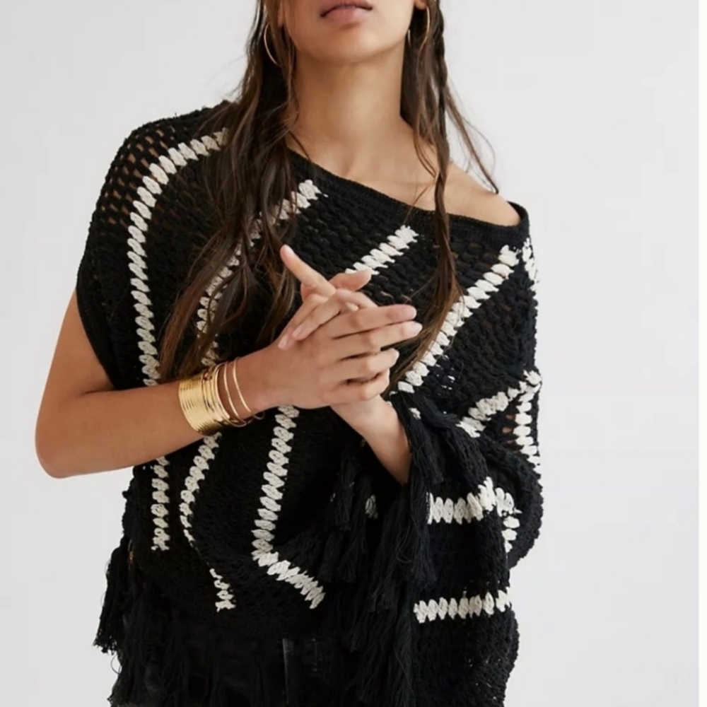 Anthropologie Black & White Knit Poncho